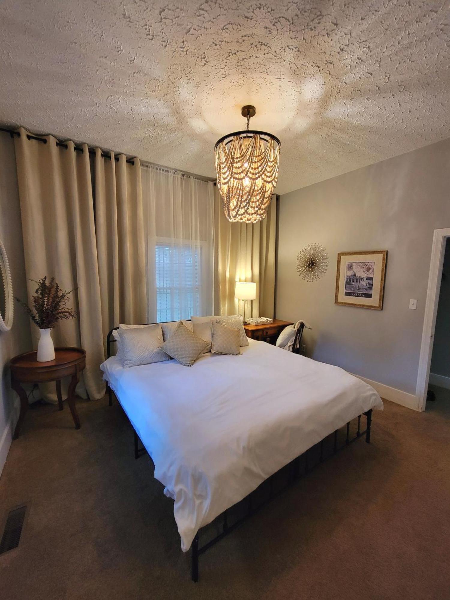 Historic West End Treasure - Close To Downtown & Beltline *